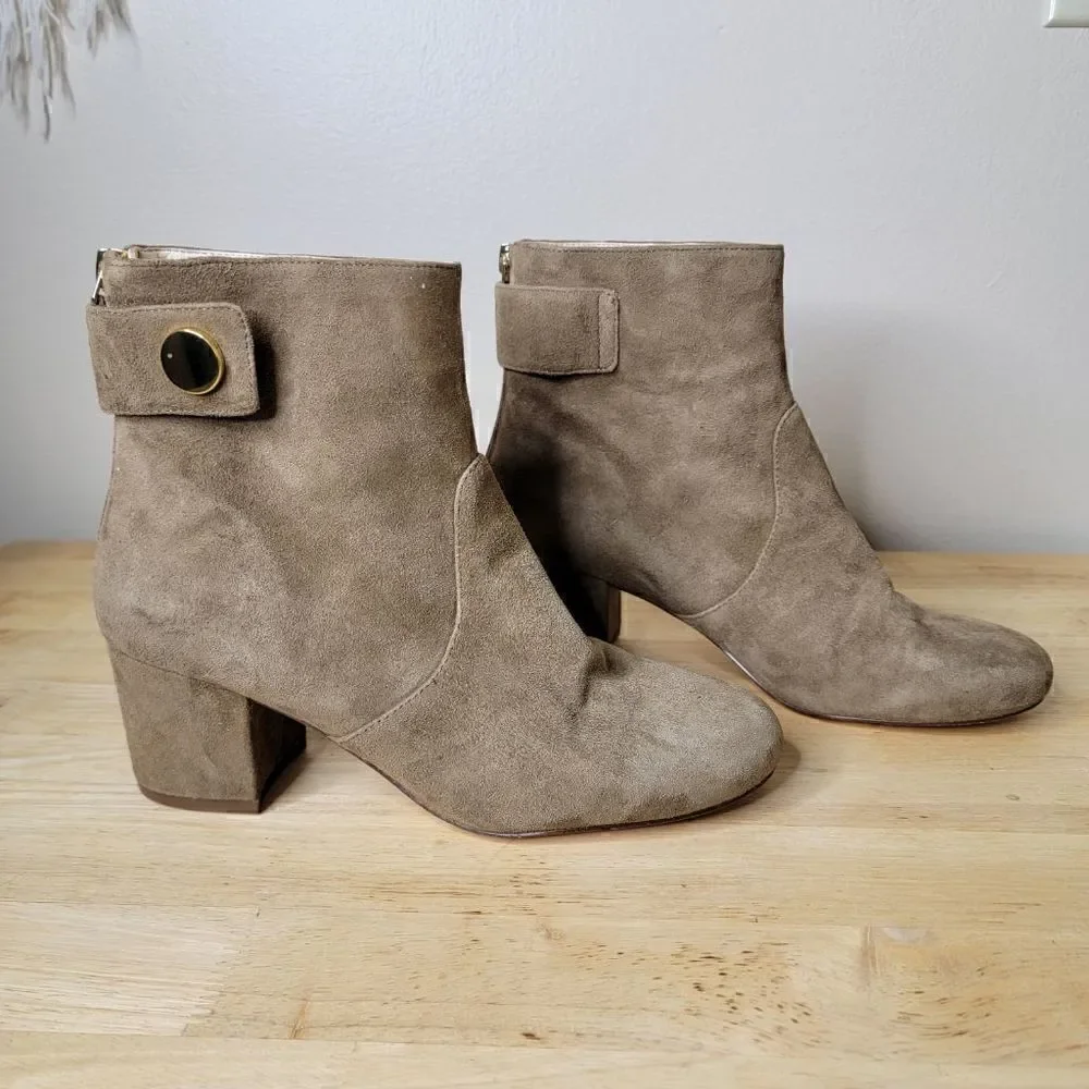 Nine West Quarryn Suede Zipper Back Snap Heeled Ankle Boots Tan Size 6.5
